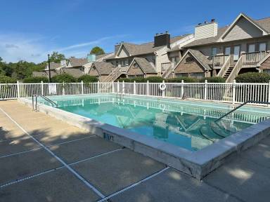 Main picture of 7150 Plantation Rd