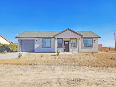 Main picture of 2071 S Highland Ave