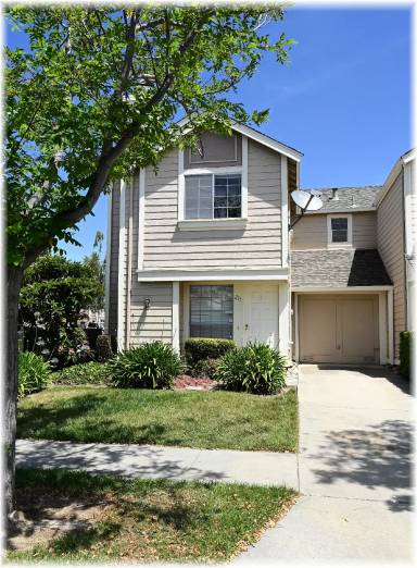 Main picture of 231 Banana Grove Ln