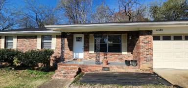 Main picture of 4319 Norcross Rd