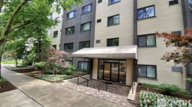 Main picture of 515 W Wrightwood Ave