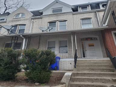 Main picture of 645 N 3rd St