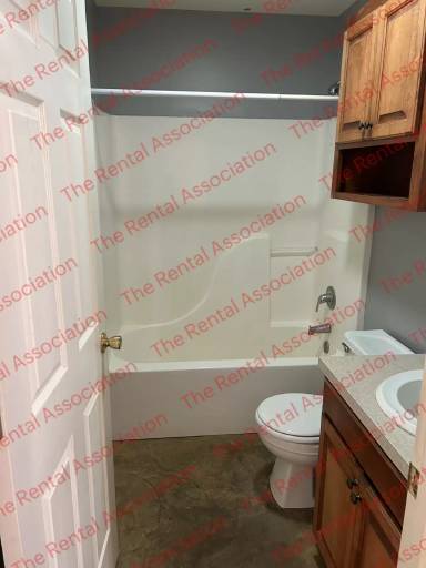 Main picture of 1025 - 1031 Saratoga St