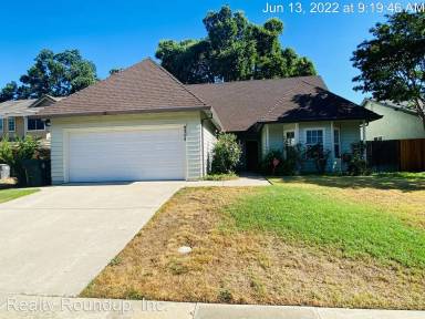 Main picture of 9309 Newington Way