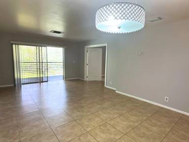 Main picture of 10534 NW 29th Ct