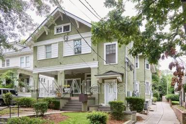 Main picture of 887 Myrtle St NE