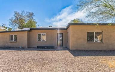 Main picture of 850 E Freeman Pl