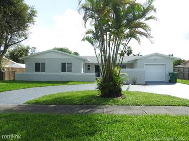 Main picture of 11744 SW 108th Ave