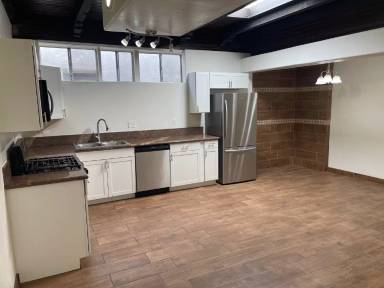 Main picture of 2769 N Martin Ave