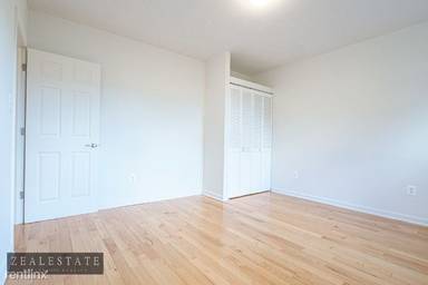 Main picture of 299 Adelphi St