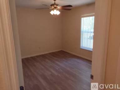 Main picture of 7396 Pond Cir