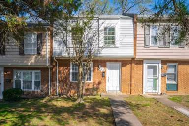 Main picture of 3712 Luckylee Cres