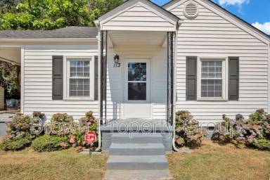 Main picture of 113 Willborough Ave