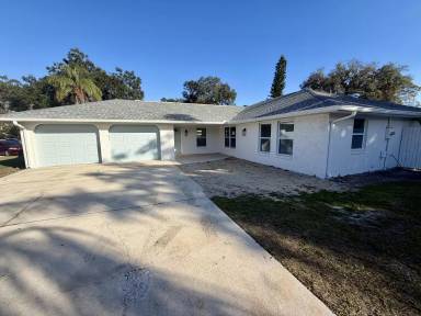 Main picture of 725 Merrimac Dr