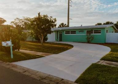 Main picture of 60 Barbados Dr