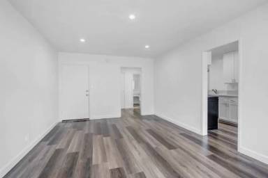 Main picture of 2825 Ellendale Pl