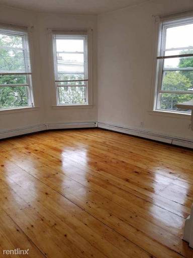 Main picture of 252 Windsor St