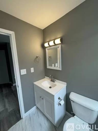 Main picture of 1560 W 7th Ave