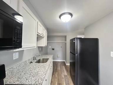 Main picture of 814 N Central Ave