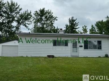 Main picture of 318 Edgeknoll Ln