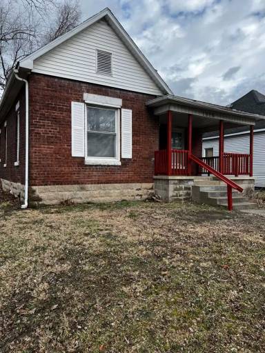 Main picture of 1626 6th Ave