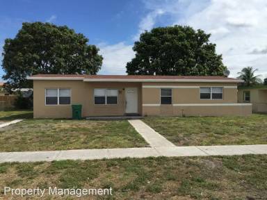 Main picture of 3441 NW 6th Ct