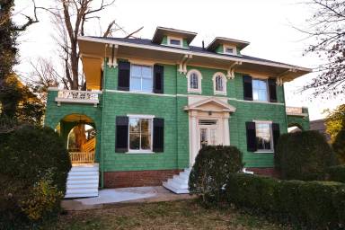 Main picture of 1609 Rivermont Ave