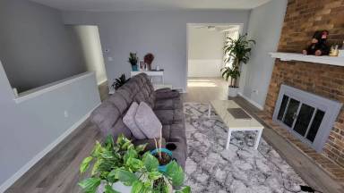 Main picture of 711 6th Ave S
