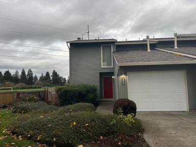 Main picture of 20691 NW Lapine Way