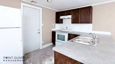 Main picture of 740 W Hendryx St
