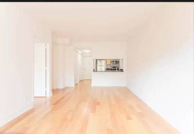 Main picture of W 96th St