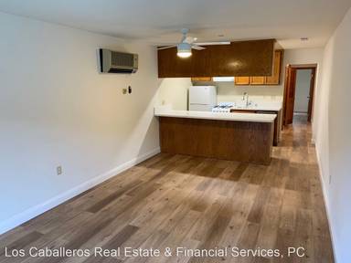 Main picture of Los Caballeros