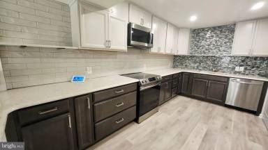 Main picture of 12327 Eugenes Prospect Dr