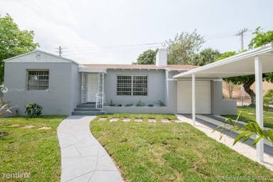 Main picture of 562 NW 48th St