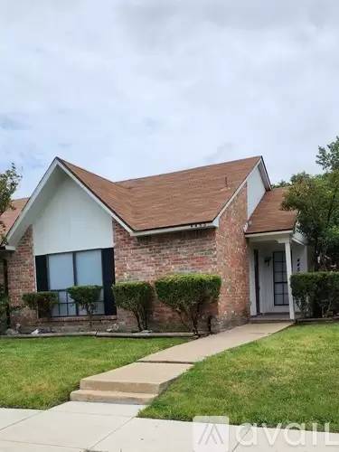 Main picture of 4453 Chapman St