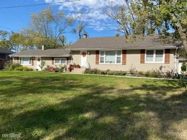 Main picture of 4606 153rd St