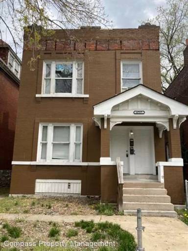 Main picture of 4717 Ashland Ave