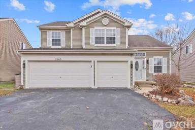 Main picture of 2660 Fairfax Ln