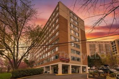 Main picture of Taft Towers
