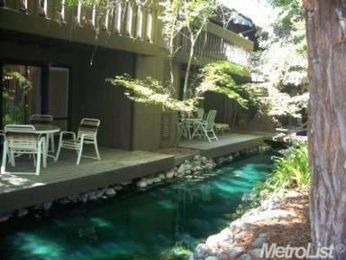 Main picture of 2404 Larkspur Ln