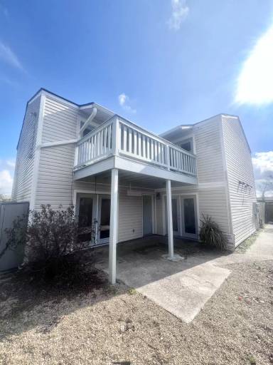 Main picture of 1814 Fox Run Dr