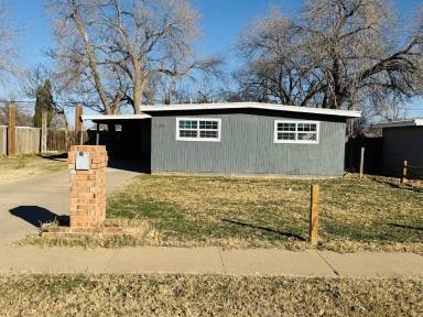 Main picture of 2104 28th St