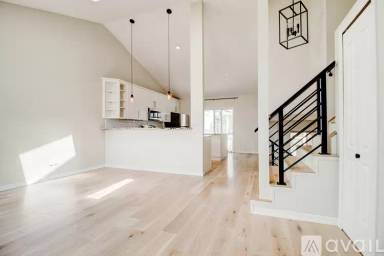 Main picture of 4843 Herndon Cir