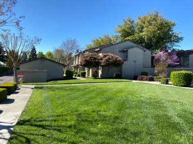 Main picture of 2120 Mount Vernon Dr