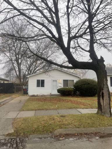 Main picture of 11305 Ford Ave