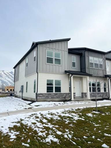 Main picture of 3127 S 225 W