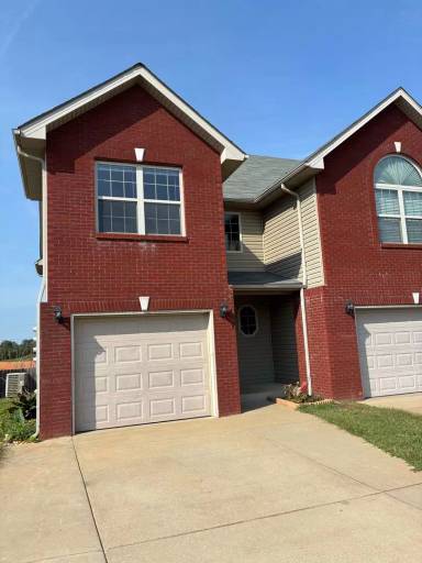 Main picture of 137 Twin Lakes Dr