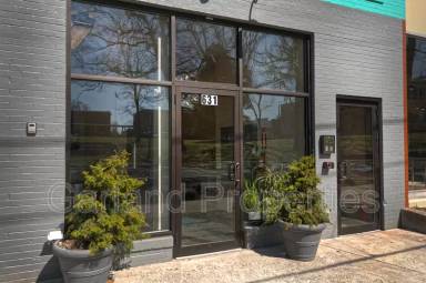 Main picture of 631 Campbell Ave