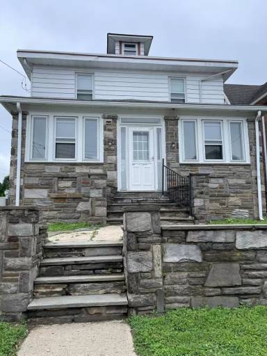 Main picture of 341 Wanamaker Ave