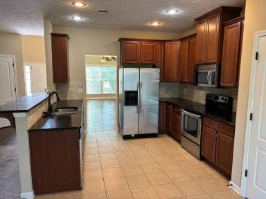 Main picture of 5982 Ivy Ridge Dr